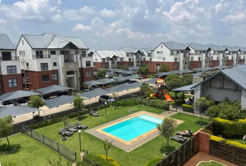 Vista exterior, Modern Apartment near OR Tambo Airport in Lethabong
