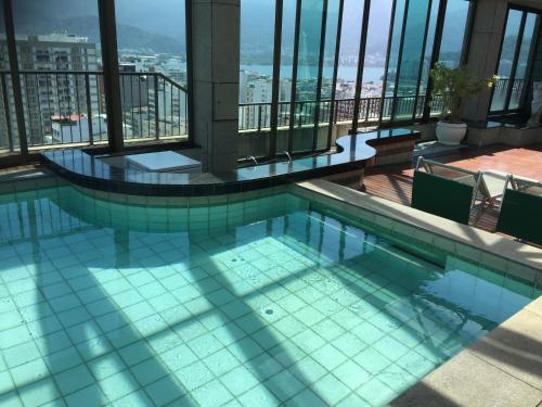 TIFFANYS IPANEMA FLATs - Rio De Janeiro