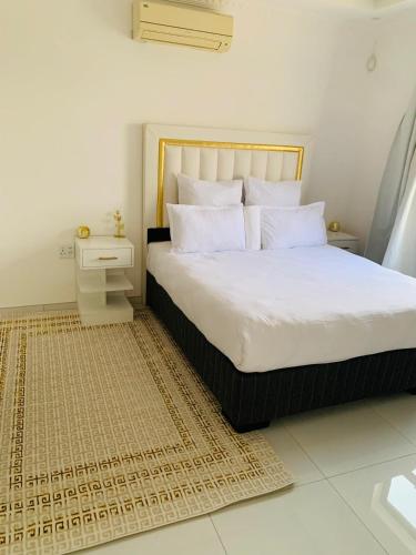 翁丹瓜 Ondangwa Selfcatering Accomodation 1星级 单人房 套房