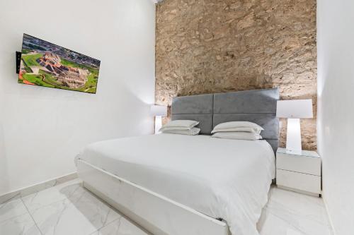 Upper Hotel
