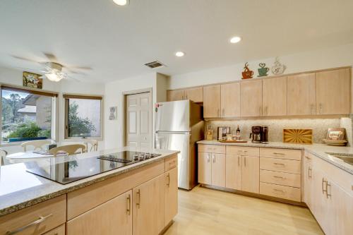 Sedona Home w/ Golf Course View & Pool Access!, Sedona (fotografie 9)