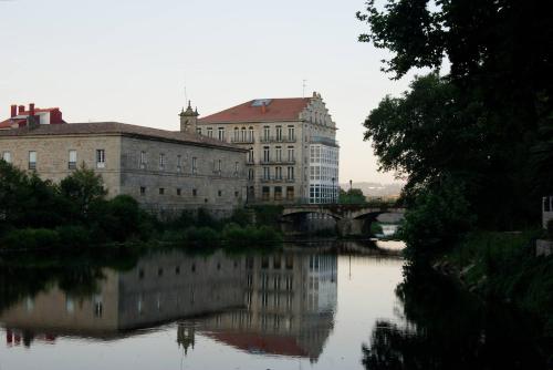  Balneario Acuña, Caldas de Reis bei Outeiro