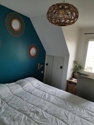 Superb apartment near RER A free parking in Буасі-Сен-Леже