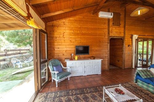 Rural Tarifa Beach Las Cabanas in La Pena