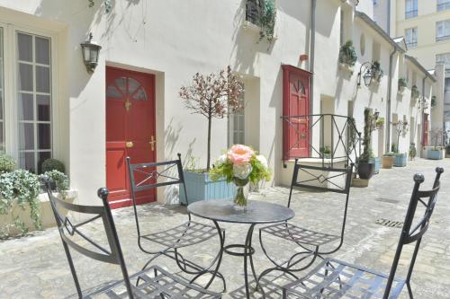 Hotel Suites Unic Renoir Saint-Germain, Paříž