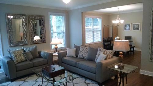 Peachtree TownHome in Peachtree City, USA