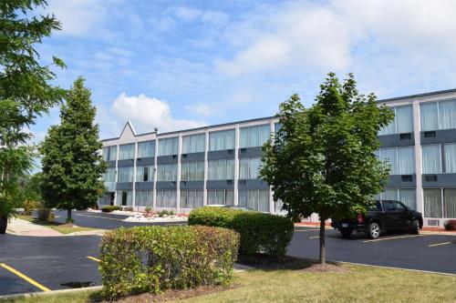Baymont by Wyndham - Chicago - Addison - O'Hare in Addison, USA