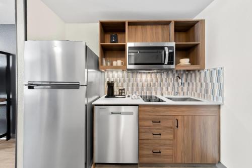 Everhome Suites San Bernardino - Loma Linda