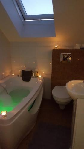Ванна кімната, Spa Apartamenty Lidzbark in Lidzbark