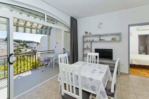 Summer Apartments Oliva Hvar 3