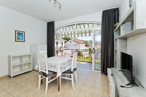 Summer Apartments Oliva Hvar 1