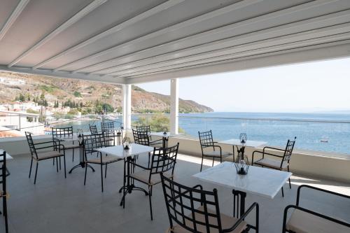 Skats, The Lakehouse in Limni (Evvoia)