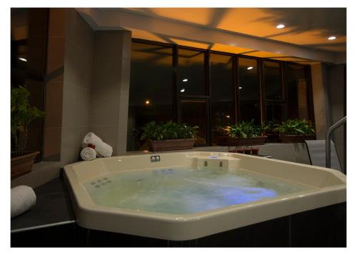 Whirlpool, Casa Grande Suites in La Paz