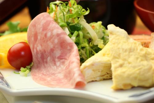 餐飲服務, 太陽花城酒店 (Sun Flower City Hotel) in 瀨戶內