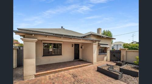 Cosy Lodge Mount Gambier close to shopping, eating