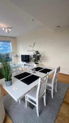Luxury Nightlights NELLI Apartment, Tallinn (photo 8)