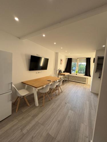 Schöne Apartments am Flughafen Mönchengladbach MG63 bis MG66