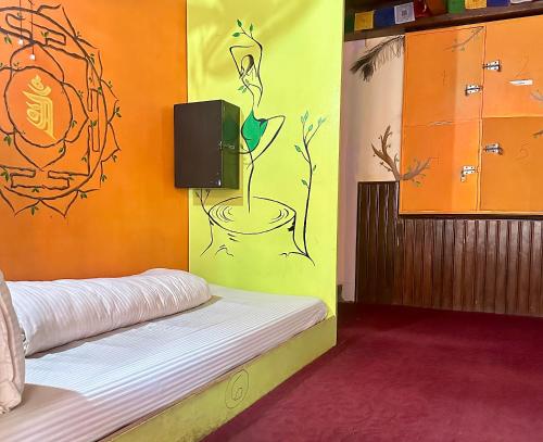 Yog Hostel- Best Social Backpacker Hostel in Thamel -Rooftop-Capsule Bunks AC – Kathmandu, OH