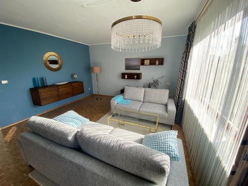 Moderne 2 Zimmer Wohnung in bester Lage - ruhig, zentral, stilvoll in Abensberg, Deutschland