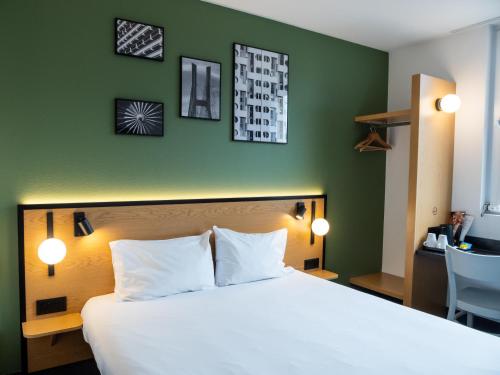 1 queen bed
