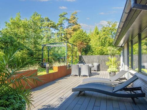 ทัศนียภาพ, Tranquil Beach Retreat-By Traum in เฮมเมท