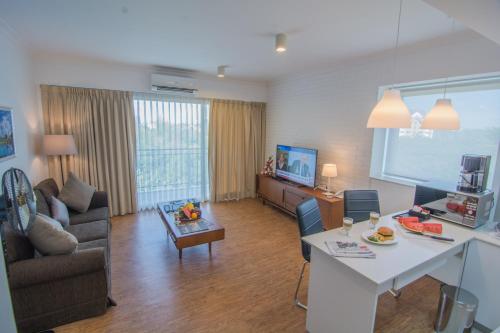 Staycation- One Bed Room Apartment-Room Only image 2