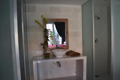 Asung Guesthouse - image 2
