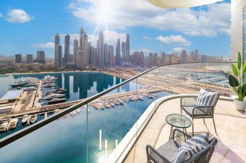 LUX The Marina Vista Beachfront Suite, Dubaï