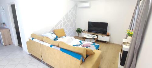 Little Swiss in เกรบาสติชา