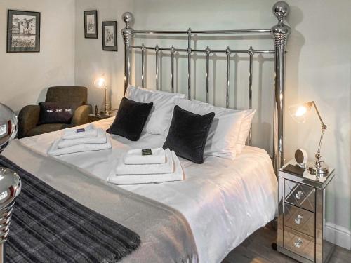 外部景觀, Darroch in 明尼愛芙