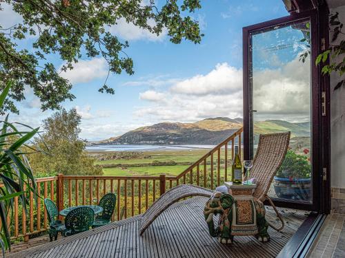 المنظر الخارجي, Treetops in فيربورن