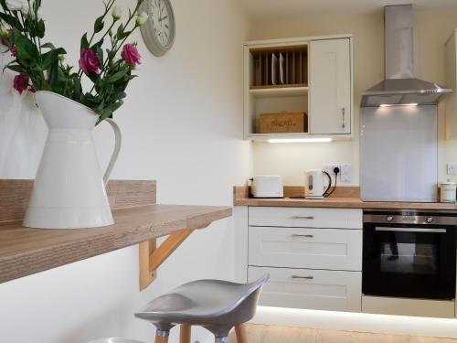 Зовнішній вигляд готелю, Sweet Meadow Lodge in Лендріндод Уеллс