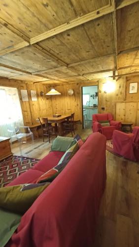 Casa Adamossi Lombardini in San Giacomo Filippo