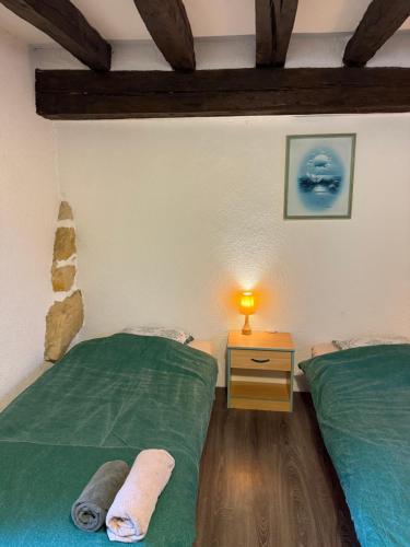 room detail thumbnail 0