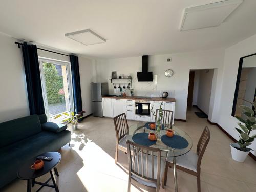 Cozinha, Cozy Bay Apartment - 15 minutes drive from the Old Town in Borkowo Lostowickie
