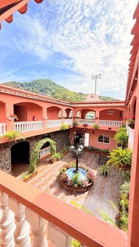 Hotel La Serrania in 로스 나랑호스