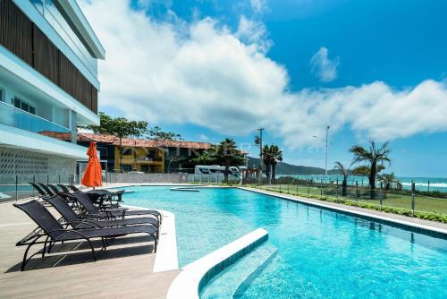 ทัศนียภาพ, Solar do Atlântico 214 – Edifício Frente Mar - 2 Suítes - 2 Vagas de Garagem | Praia de Bombas (Solar do Atlantico 214 – Edificio Frente Mar - 2 Suites - 2 Vagas de Garagem | Praia de Bombas) in บอมบาส