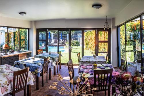 Instalaciones, Sheilan House in Puero Alfred