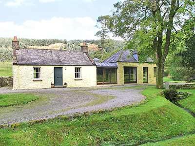 Зовнішній вигляд готелю, Marwhin Cottage - Swws in Нью Гелловей