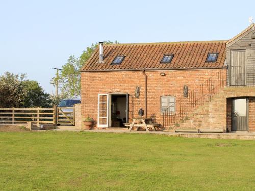 Exterior view, Bell Cottage in Cayton