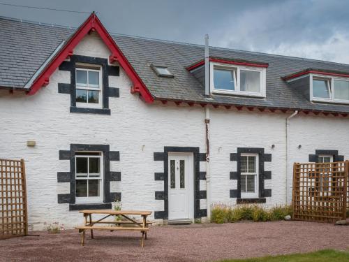 ทัศนียภาพภายนอกโรงแรม, Uk35715 - South Cottage in เซลคริก