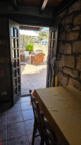 Iekārtas, Kalimera A Lovely 1-bedroom rental with ensuite and Kitchen in Germasogeia
