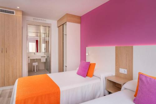 Aparthotel Acuasol. - image 4