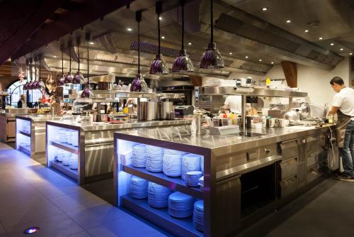 Van Rossum Stadshotel Woerden - image 4