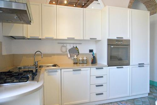 Alloro 2 - Renovated two-room apartment in Марчіана Маріна