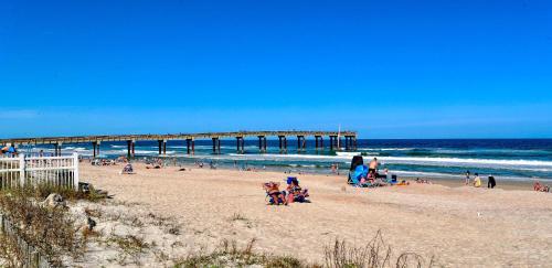 Pier Point South Ocean View Condo C-34 near Salt Life Food Shack St. Augustine