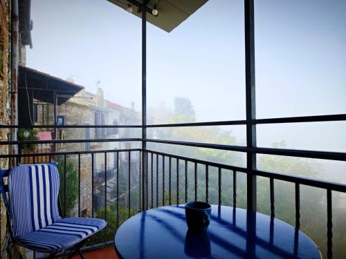 Medieval Penthouse with Sunset Panoramic Views in 焦維