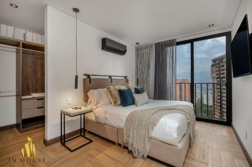 Morph 1202 - Stylish City Living: Modern Apt, Эль-Побладо (фото 3)
