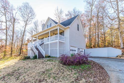 535 Douthit Ferry Cartersville - image 2
