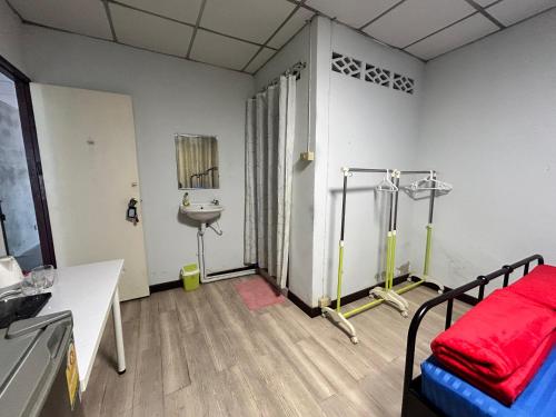 Bangkok Wewash Room Laksi - Donmuang Airport ห้องวีวอช หลักสี่ -สนามบินดอนเมือง 3-Star Hotel lobby